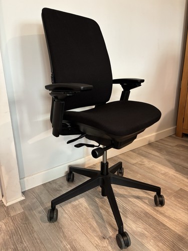 Steelcase amie ergonomic - steelcase,
