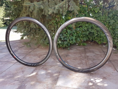 New zipp 303 - new, carbon