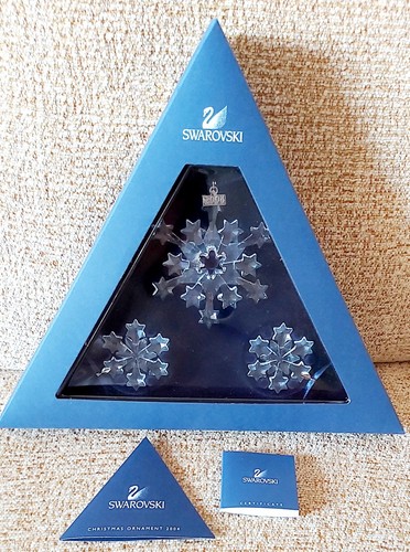 Swarovski 2004 annual - swarovski,