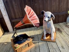 Original 1910 Horn Gramophone, 22" HMV Nipper, Story of Nipper book and Painting