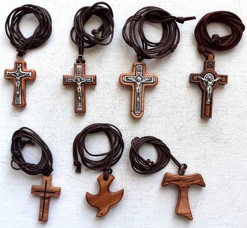 Necklet crucifixes genuine - crucifixes,
