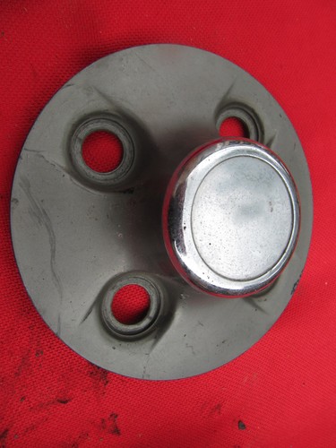 Triumph tr6 wheel hub - triumph,