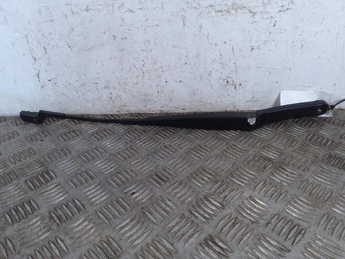 Leon wiper arm seat 0l - arm,