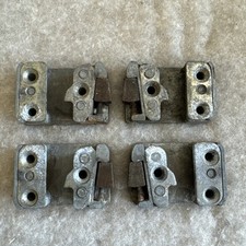 Jaguar XJ6 Daimler Sovereign Series 1 Door Lock Striker Plate X4