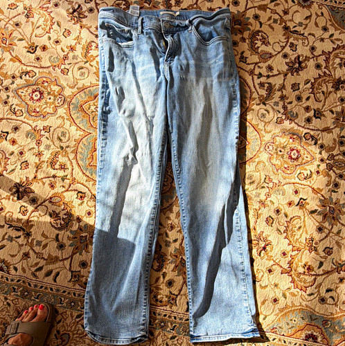 Levi light wash blue - light,