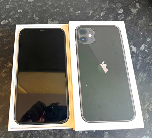 Apple iphone 64gb black - 11,