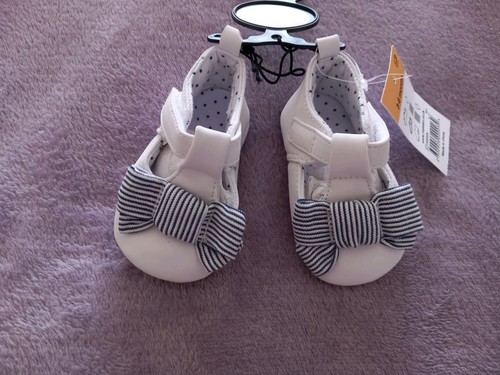 Pretty baby girls shoes - baby,