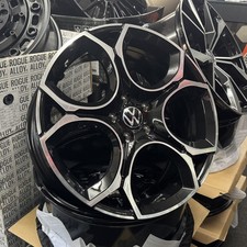Ex Display 19” VW Golf GTI