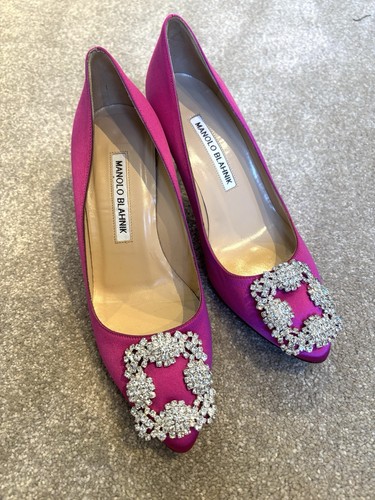 Manolo blahnik hangisi pink - blahnik,