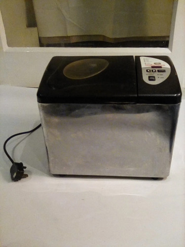 Morphy richards bread maker - bread,