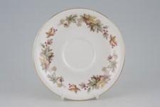 Royal Standard - Lyndale - Tea Saucer - 142548Y