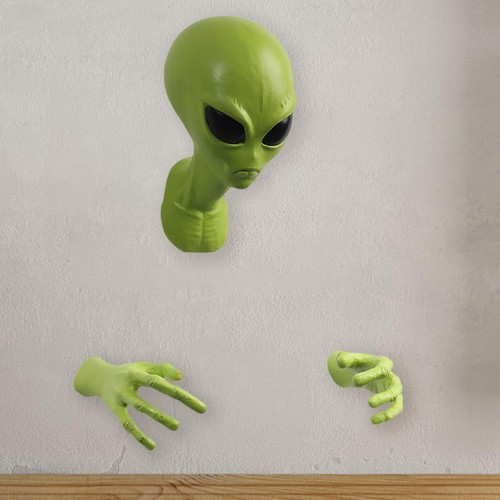 Alien wall sculpture - alien,