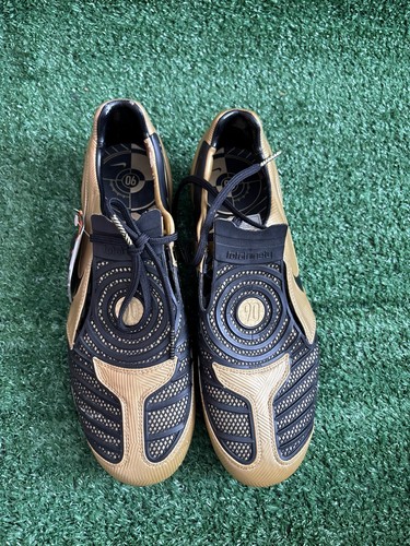 Brand new nike total - nike,
