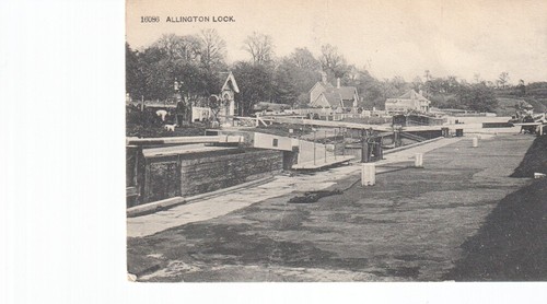 Postcard allington lock - 1b.,