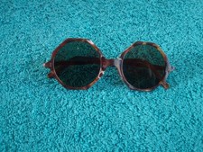 Lady's Vintage Sunglasses