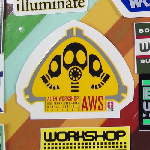 Vtg 1990s alien workshop - vtg,