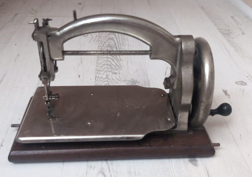 Antique ideal model - model, b