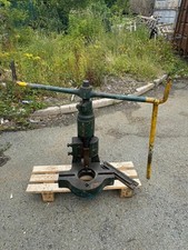 Norton 6 Ton Arbor Press –