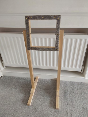 Rug hooking frame 30 cms - rug,