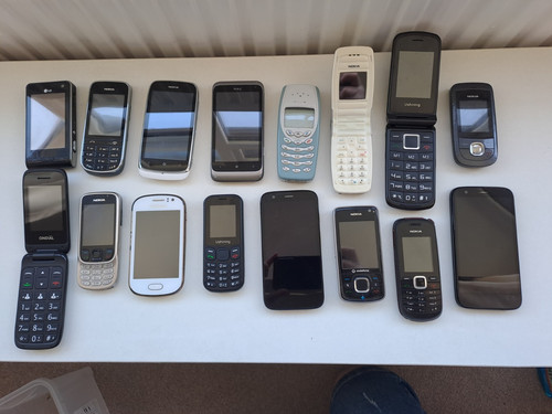 Joblot mobile phones - of,