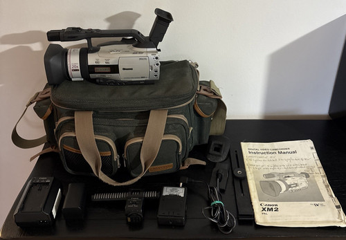 Canon xm2 20x zoom video - e,