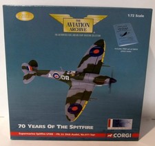 Corgi 1/72 Scale diecast AA31925 Supermarine Spitfire LFIXE Dick Audet 411 1944