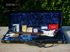 ♚MINT♚FENDER American Vintage 70s STRATOCASTER AVRI Reissue Ltd Edn*USA♚62*59*57