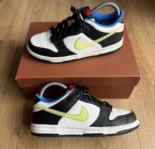 Nike Dunk Low Signal Blue