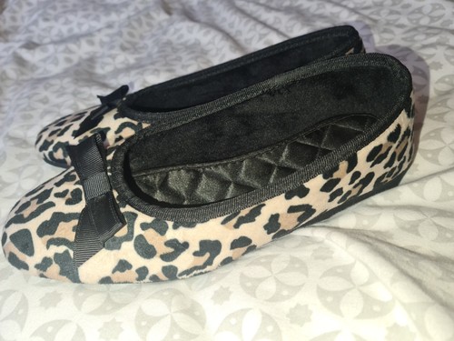 Love slippers leopard print - love,