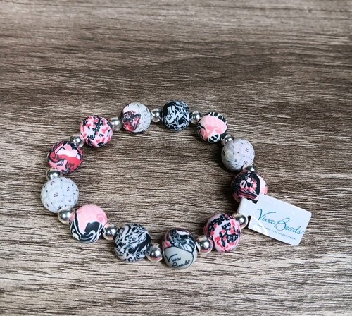Nwt viva beads - nwt, apple