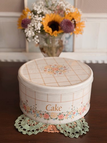 Vintage regency ware round - regency,