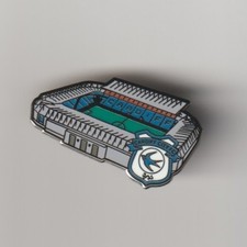 CARDIFF CITY F.C. Club Crested Old Ground Enamel Badge 