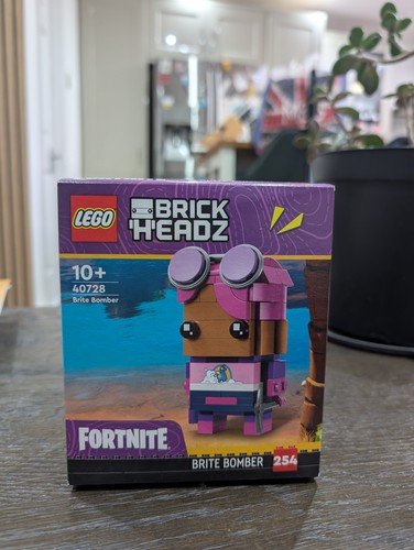 Unopened lego fortnite - lego, brick