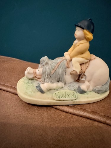 Thelwell ponies figurine - thelwell,