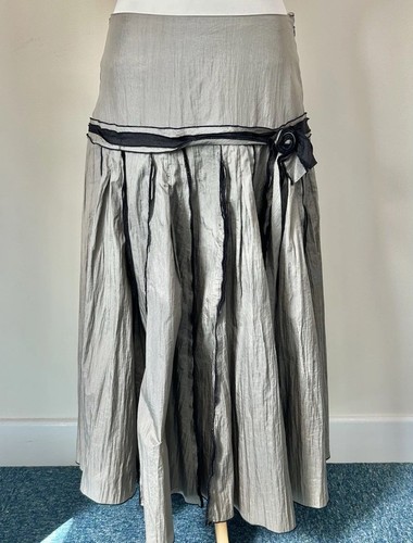 David emanuel grey crinkle - emanuel,
