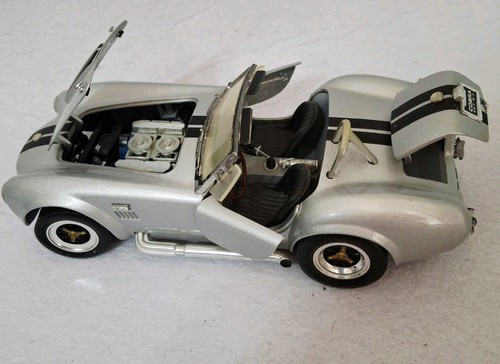 Silver shelby cobra 427 - shelby,
