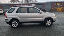 KIA SPORTAGE XS 2.0 CRDI 2WD , AUTOMATIC , SILVER 5DR 2010 , 8 MONTHS MOT ,,