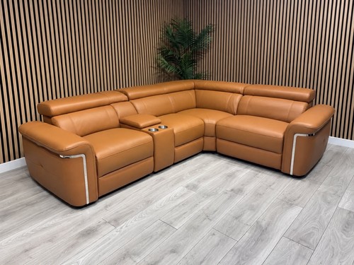 Venice leather corner 1 - leather,