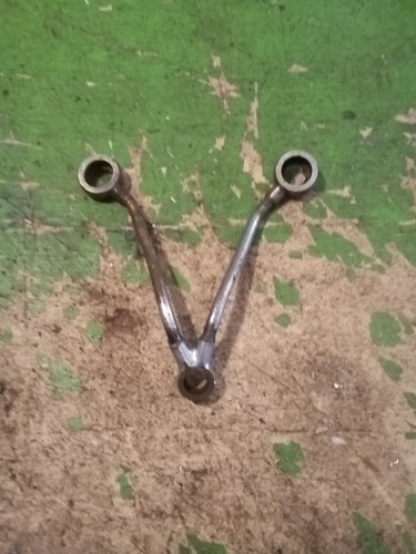 Triumph pre unit front oil - unit,