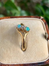 18ct Gold Antique Opal & Diamond Ring
