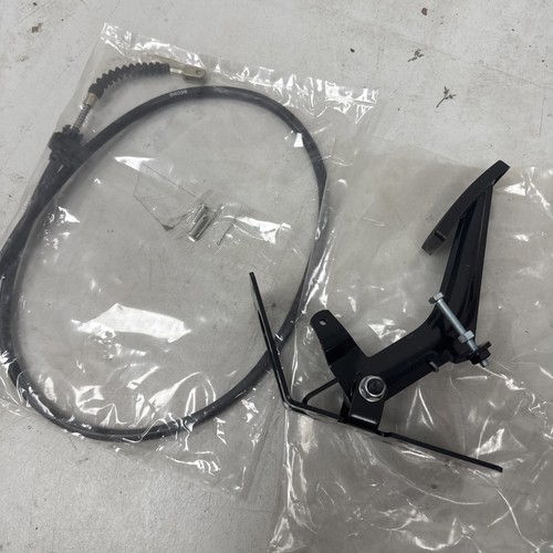 Accelerator throttle pedal - throttle,