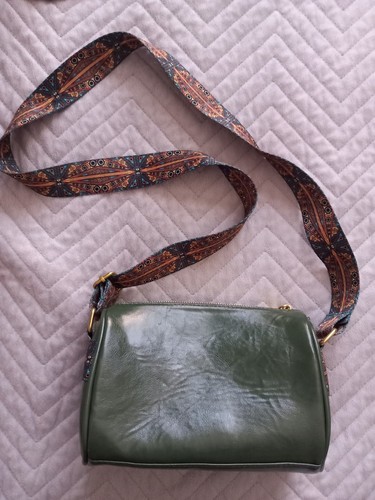 Vtg look crossbody bag - vtg,