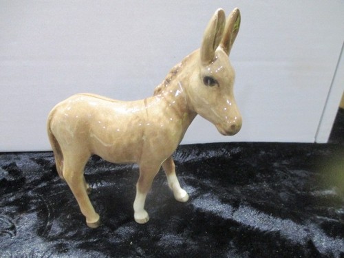 Beswick donkey foal 1ow - foal, h