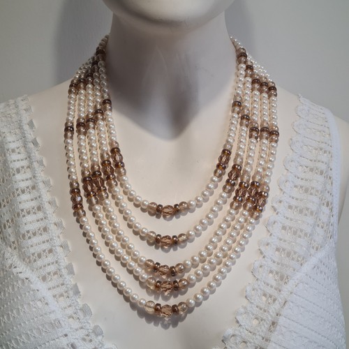 Stunning pearl necklace - stunning,