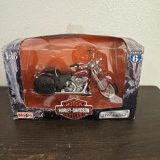 Maisto 1999 Harley Davidson Roadking Series 6 1/18 Bike Statue Home Decor