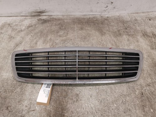 Mercedes class front grille - mercedes,