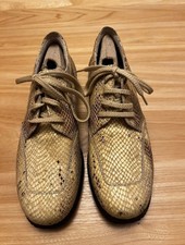 Samsonite snakeskin shoes