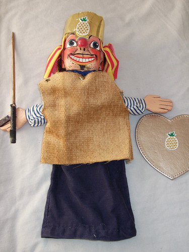 Supreme magic hand puppet - supreme,