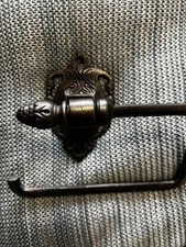 Cast Iron Acorn Toilet Roll