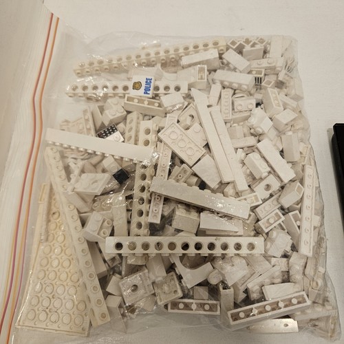Lego technic white beams - lego,